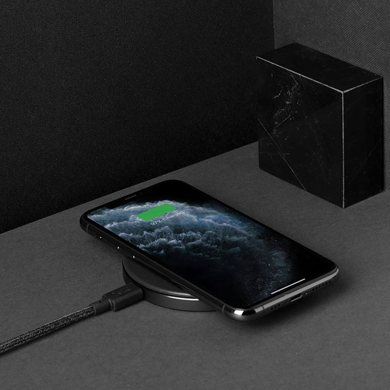 iPhone Xs / Wireless Charging