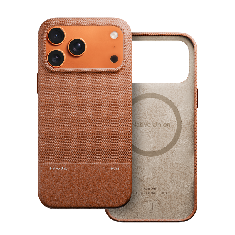iPhone 17 Pro Max / Tan