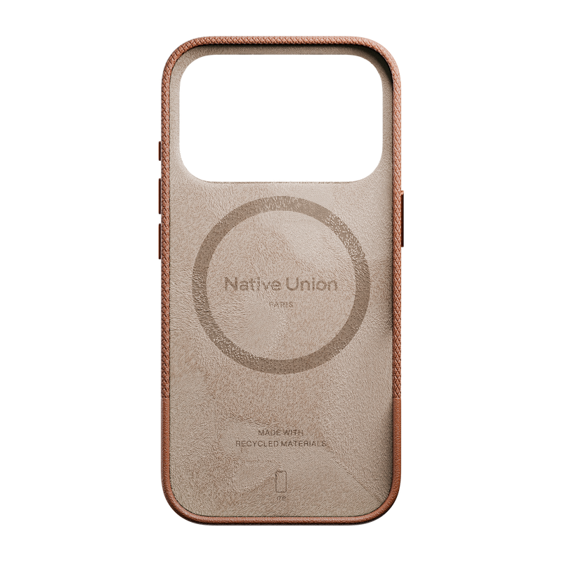 iPhone 17 Pro / Tan