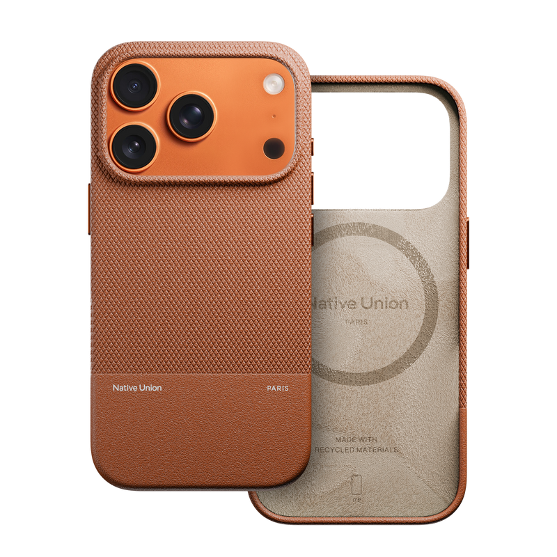 iPhone 17 Pro / Tan