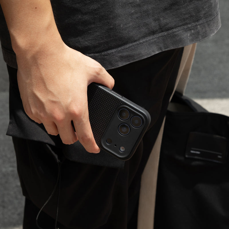iPhone 17 Pro / Black