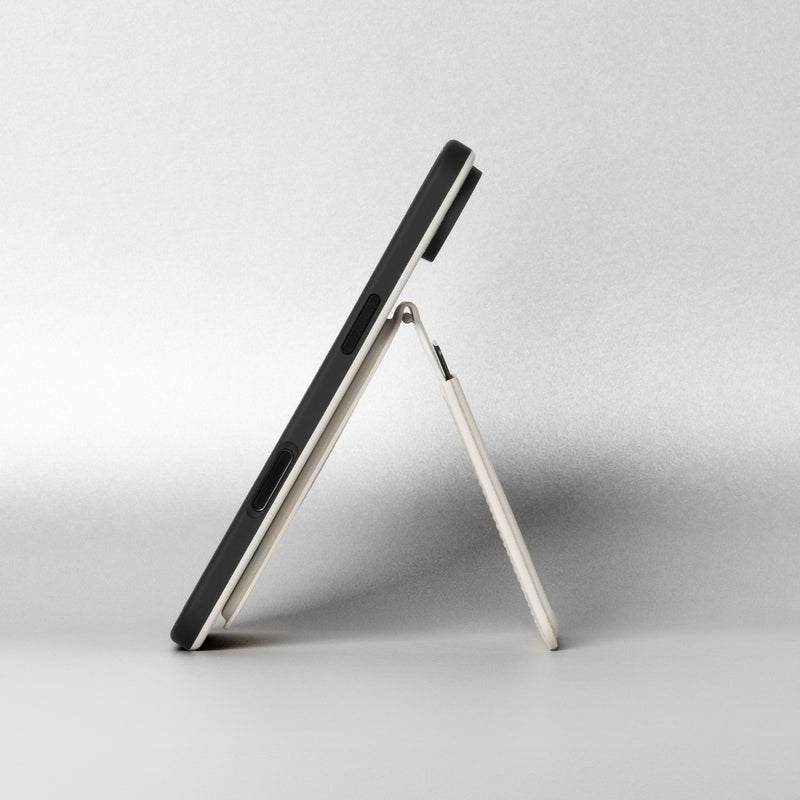 iPhone Air / Sandstone