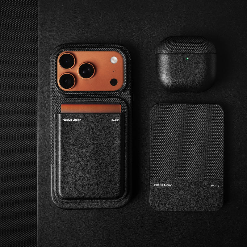 iPhone 17 Pro Max / Black