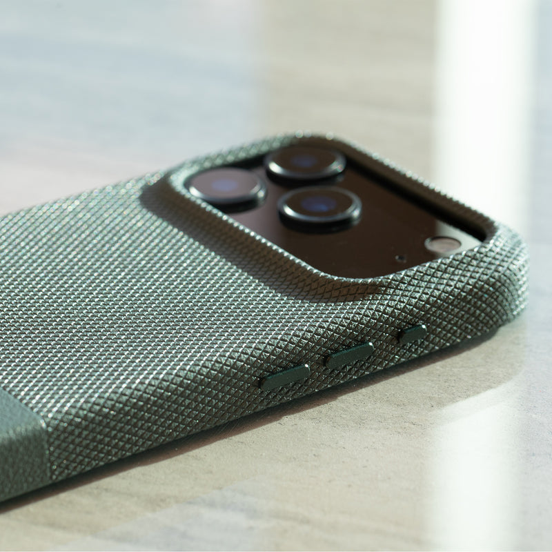 iPhone 17 Pro Max / Slate Green