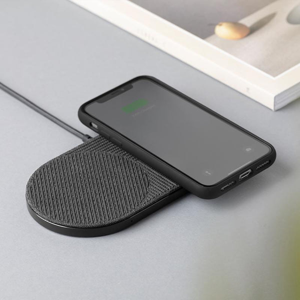 iPhone 12 / Wireless Charging