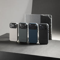 iPhone 18 Pro / Navy