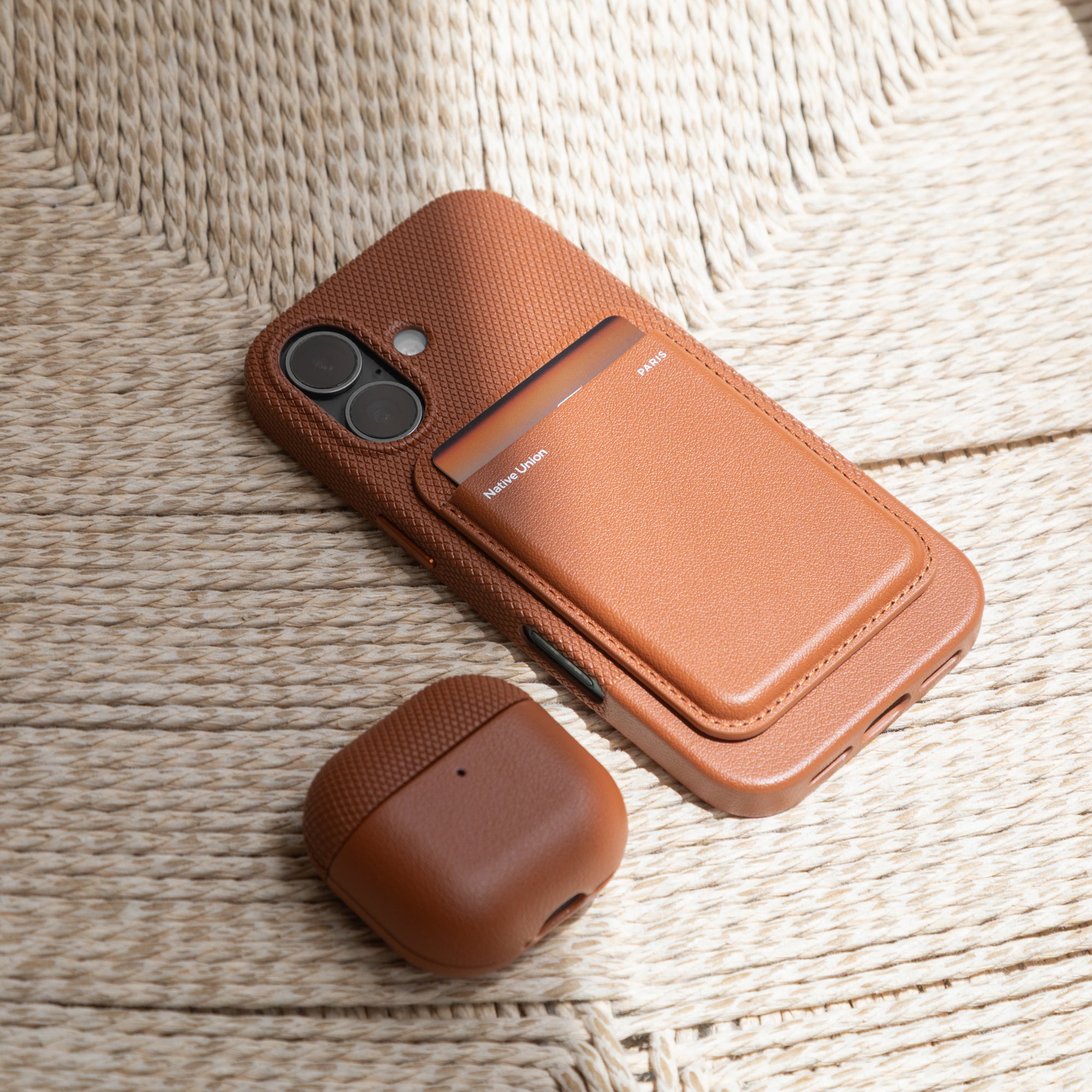 (Re)Classic Case for iPhone 17