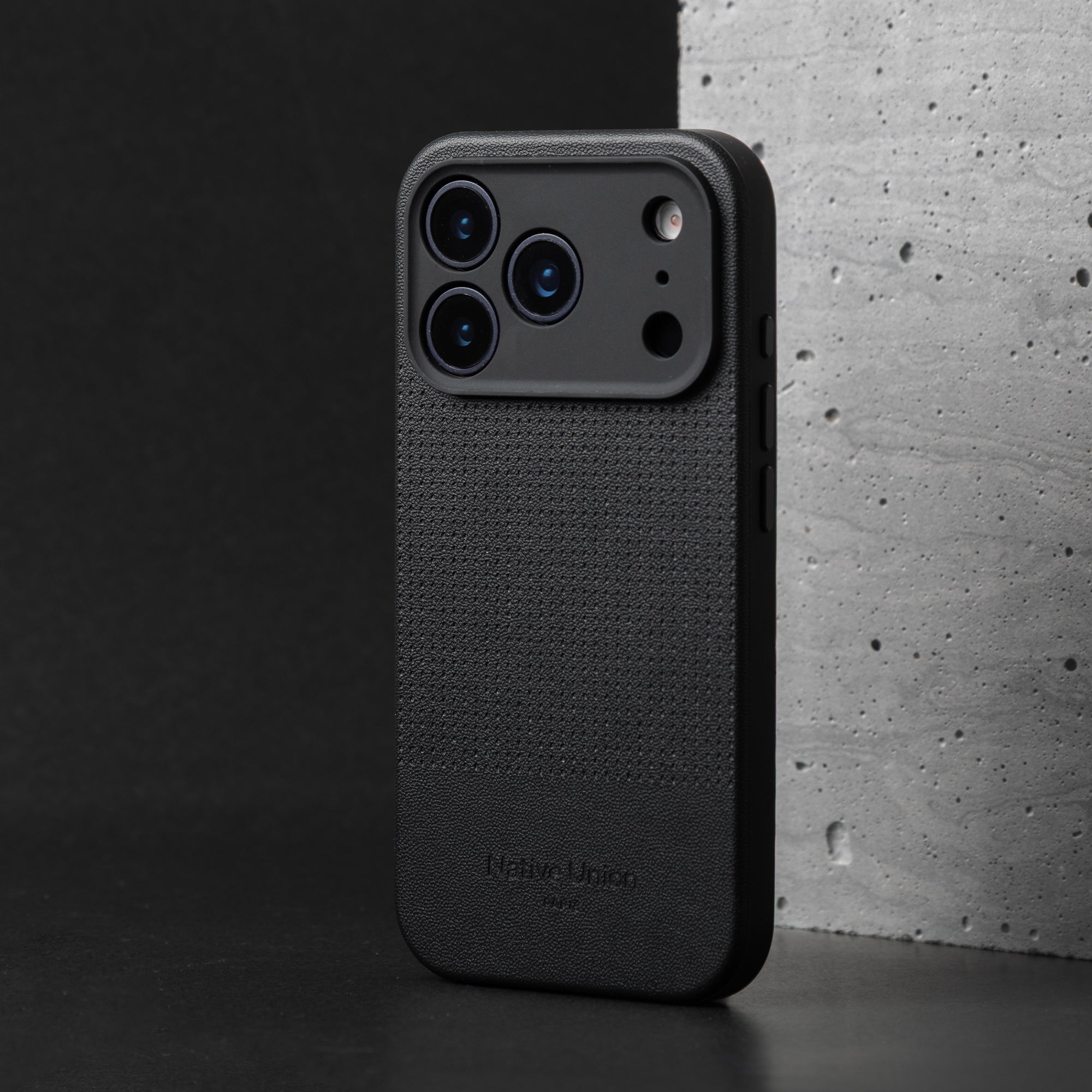 Native Union - Active Case for iPhone 17 | 10 ft Drop Protection
