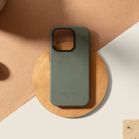 iPhone 16 Pro / Slate Green