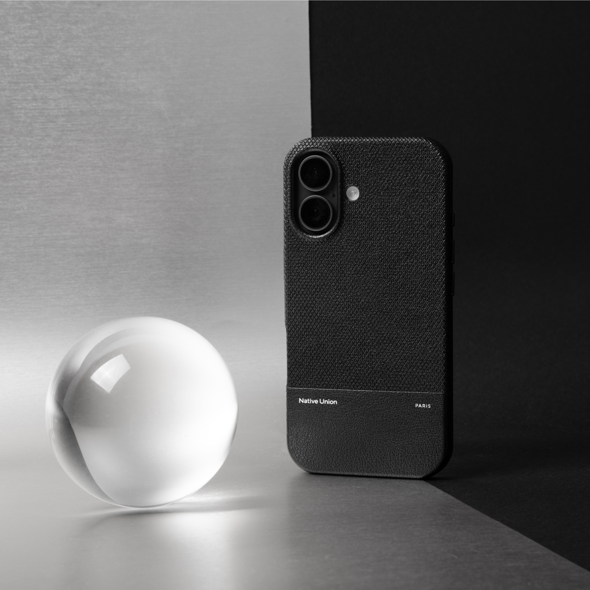 (Re)Classic Case for iPhone 17
