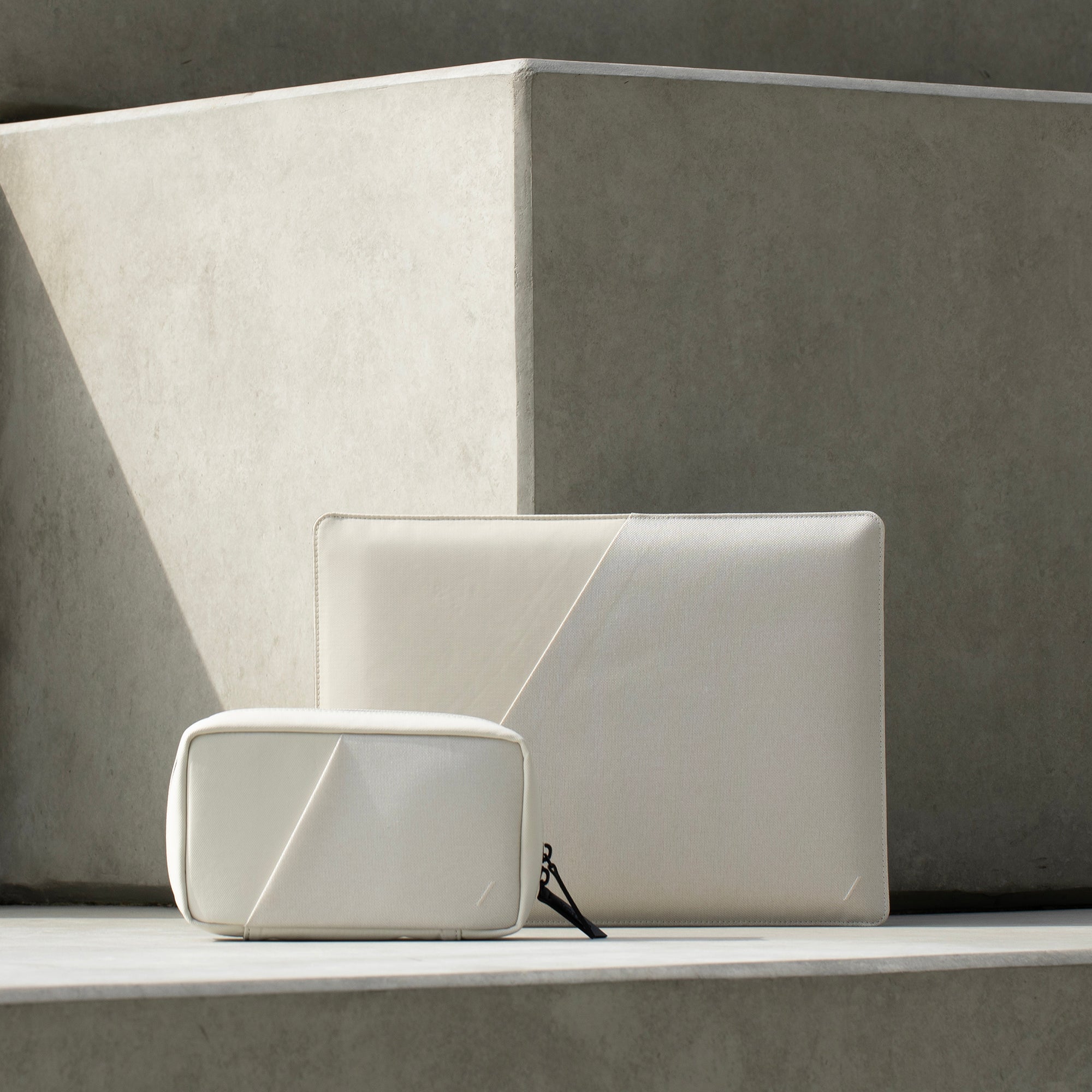 Stow Slim for MacBook (16