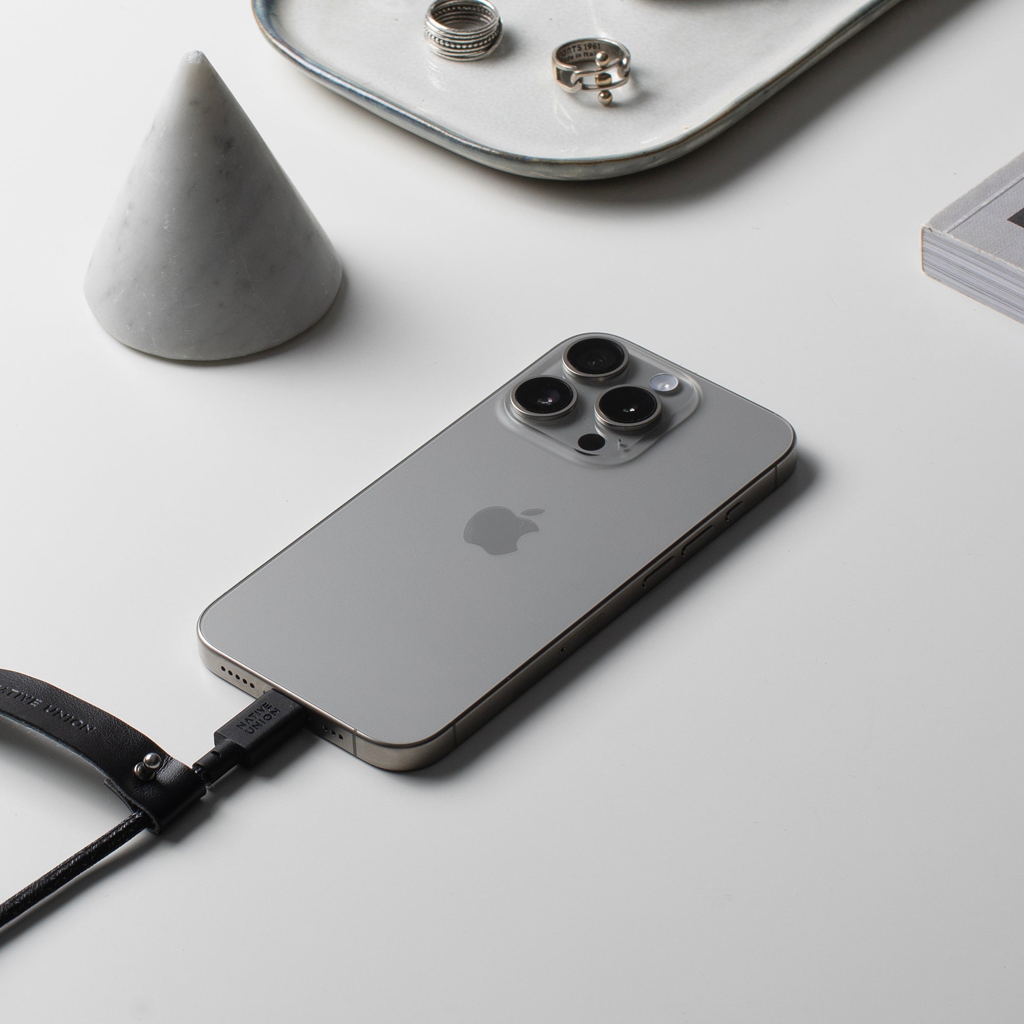 Belt Cable XL (USB-A to USB-C)
