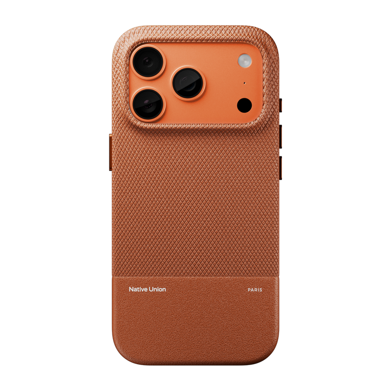 iPhone 18 Pro / Tan
