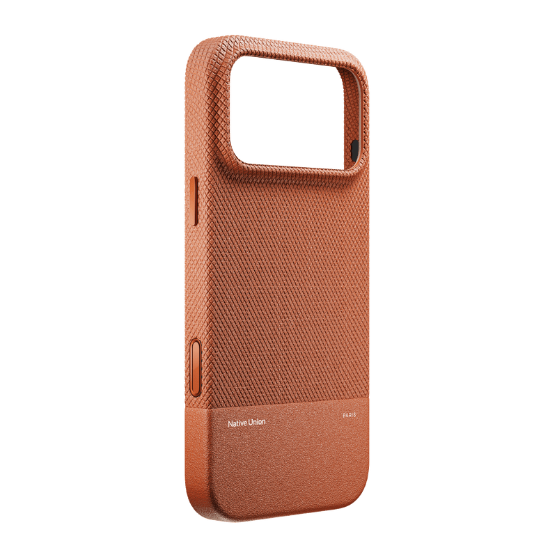 iPhone 18 Pro Max / Tan