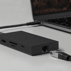 34253189644427,USB-C Smart Hub - Slate