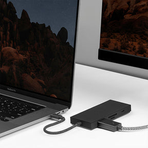 34253189644427,USB-C Smart Hub - Slate