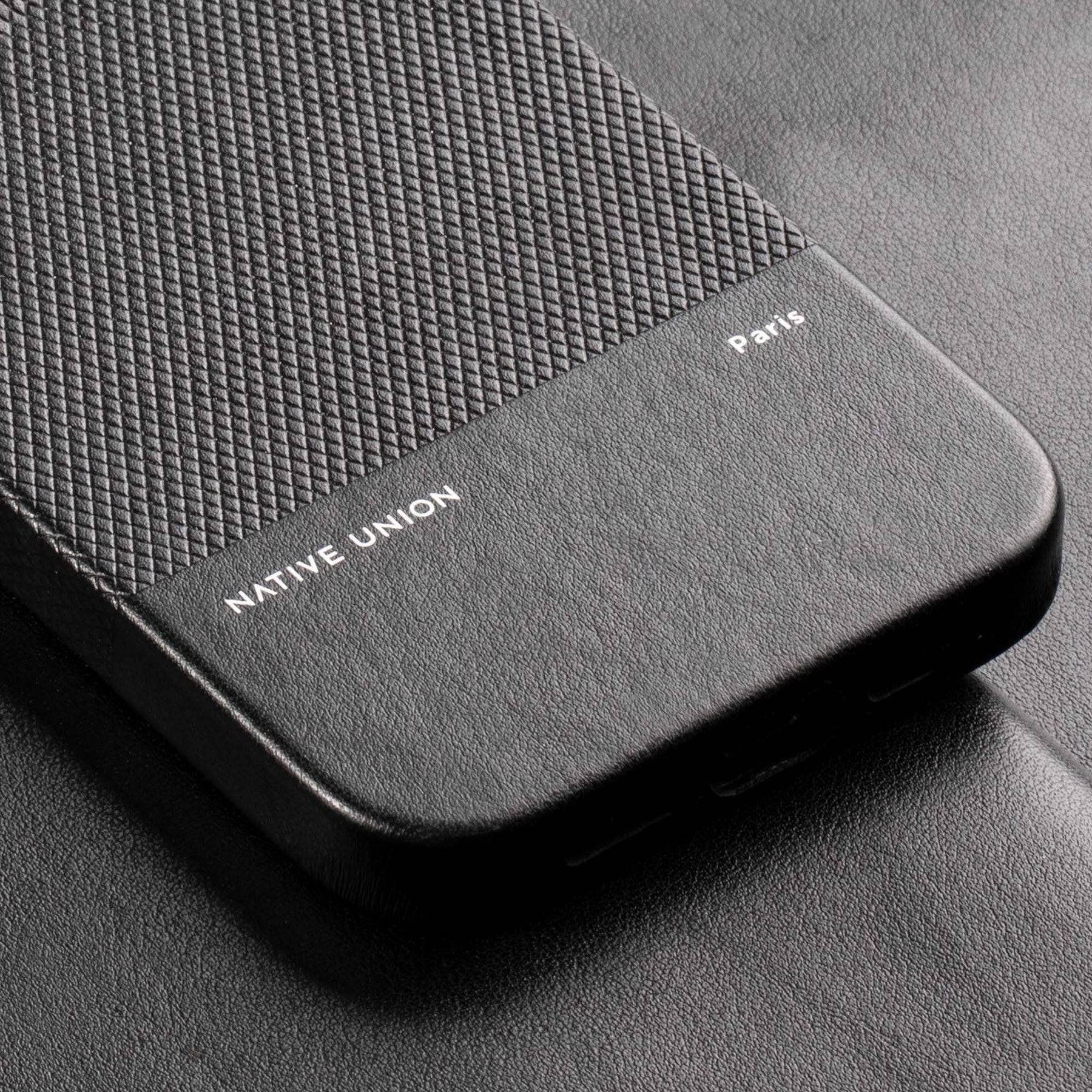 Native Union's iPhone 14 case comes with a leather build and a companion MagSafe  Wallet - Yanko Design