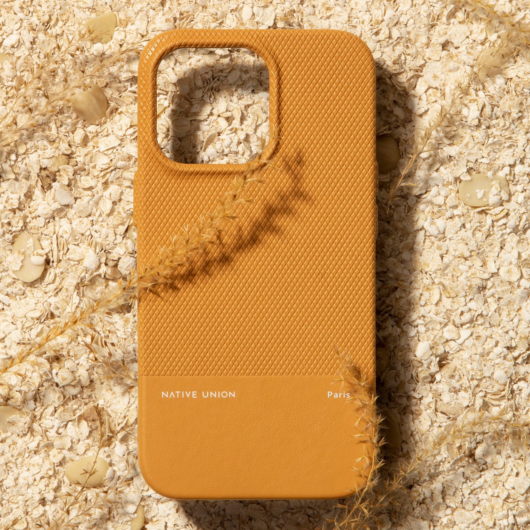Paul Smith Sling Leather Case (iPhone 13 Pro)