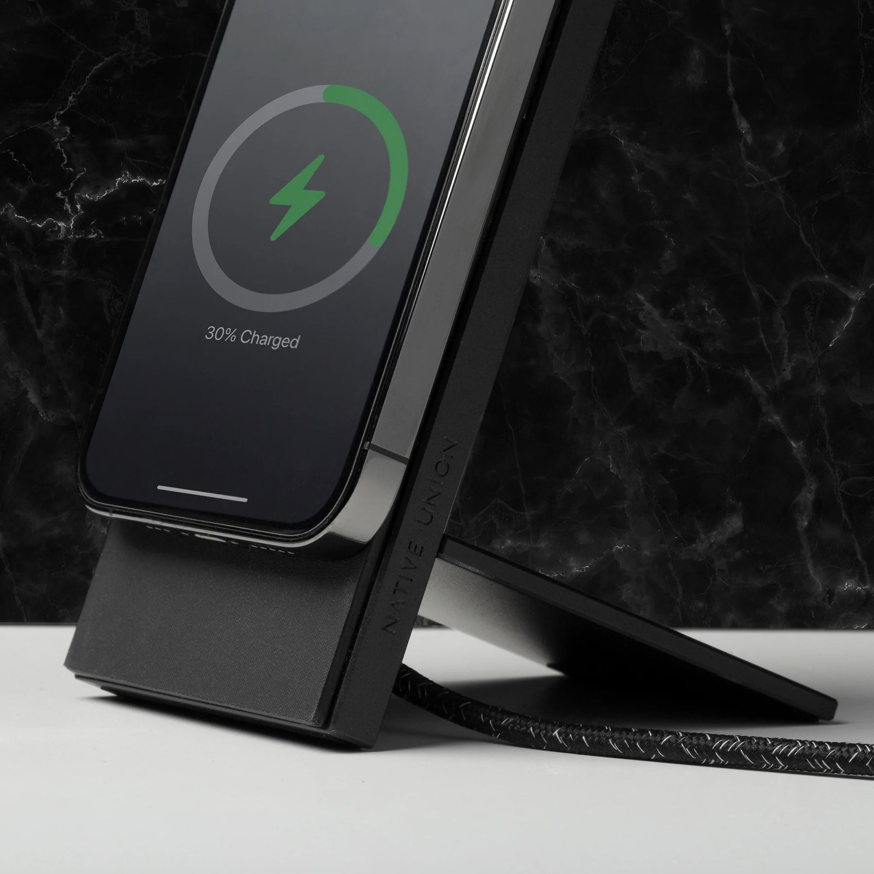 39402378690699,39402378723467,Snap Magnetic Wireless Charger