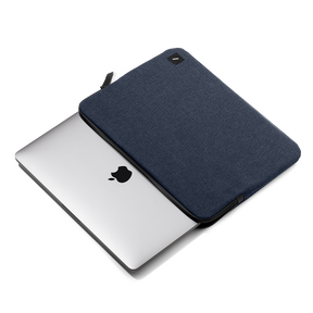 Stow Lite Sleeve for MacBook 16 2020