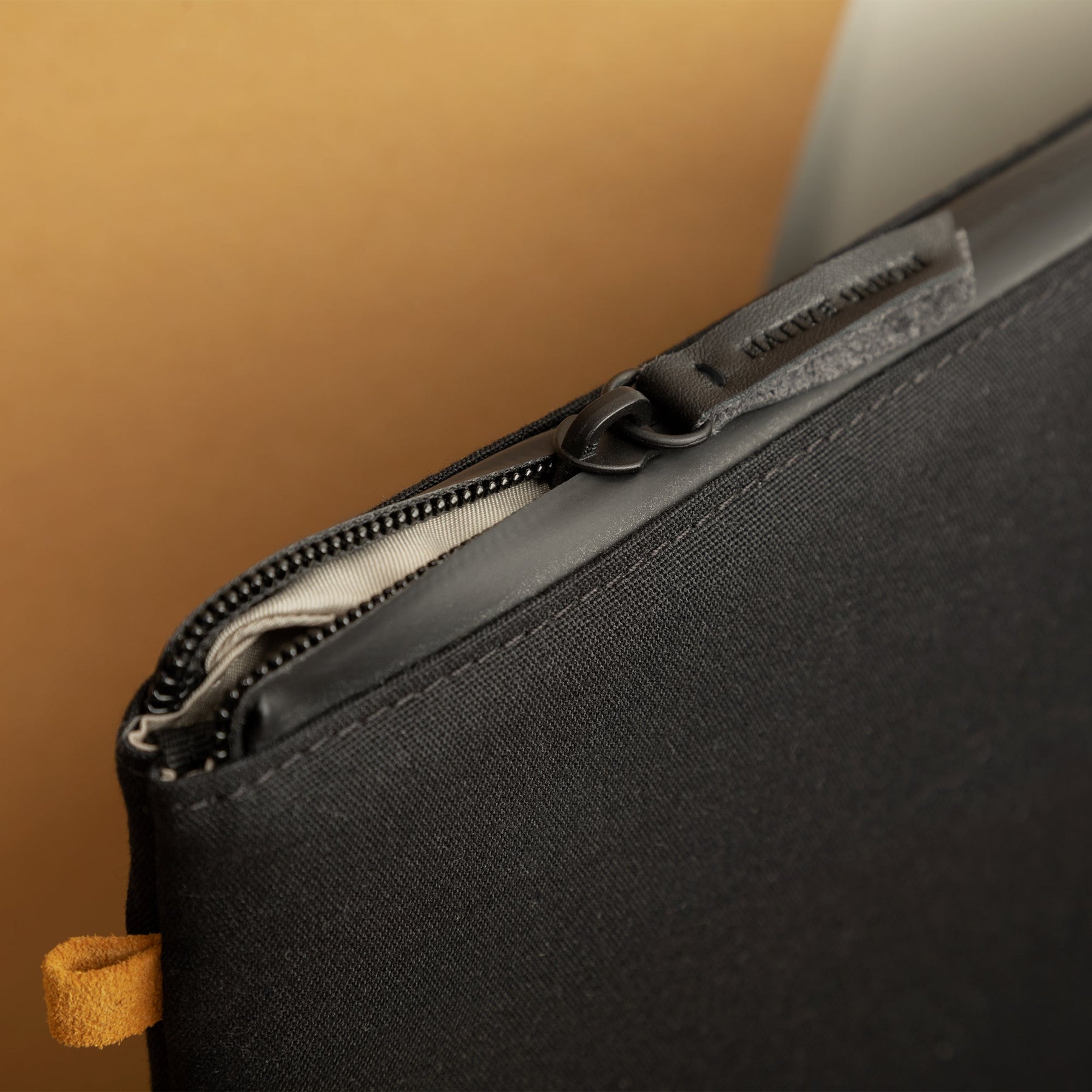 W.F.A Sleeve for MacBook (13")