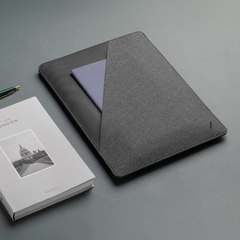 Native Union Stow Slim